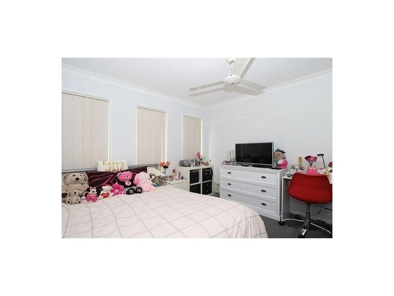 14 Angela Place, Yamanto QLD 4305