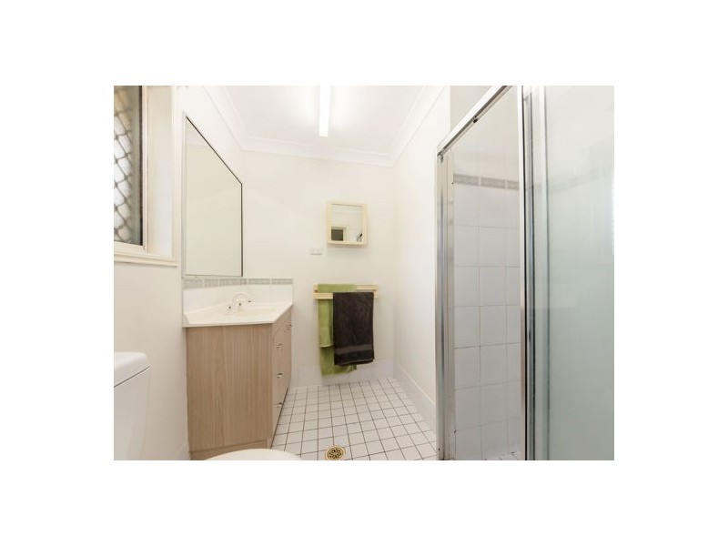 20 KENTIA CIRCUIT, Flinders View QLD 4305