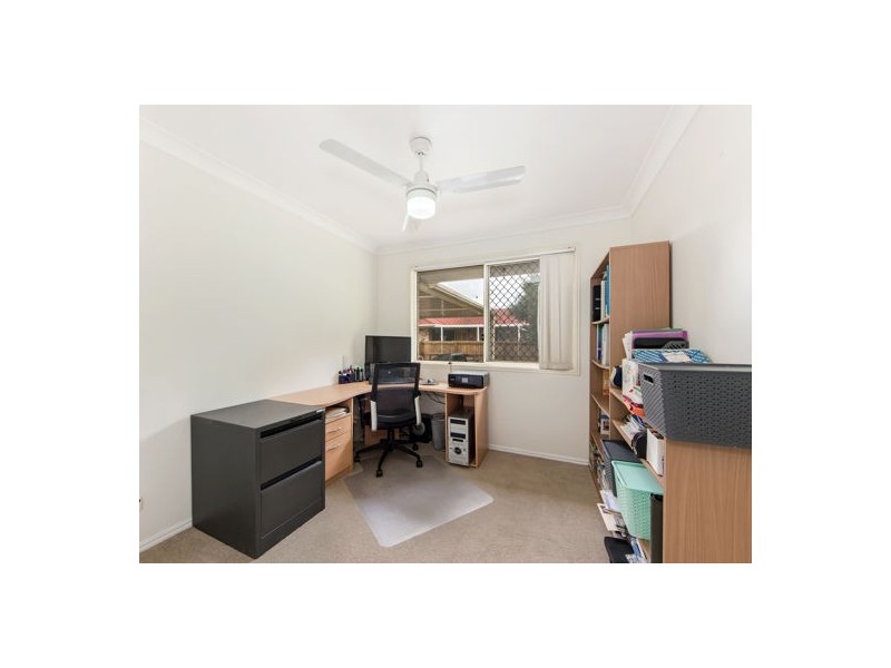 20 KENTIA CIRCUIT, Flinders View QLD 4305