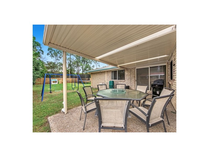 20 KENTIA CIRCUIT, Flinders View QLD 4305