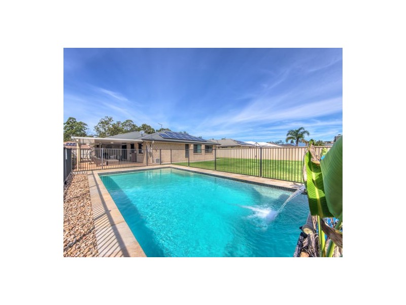 32 Piccadilly Court, Deebing Heights QLD 4306