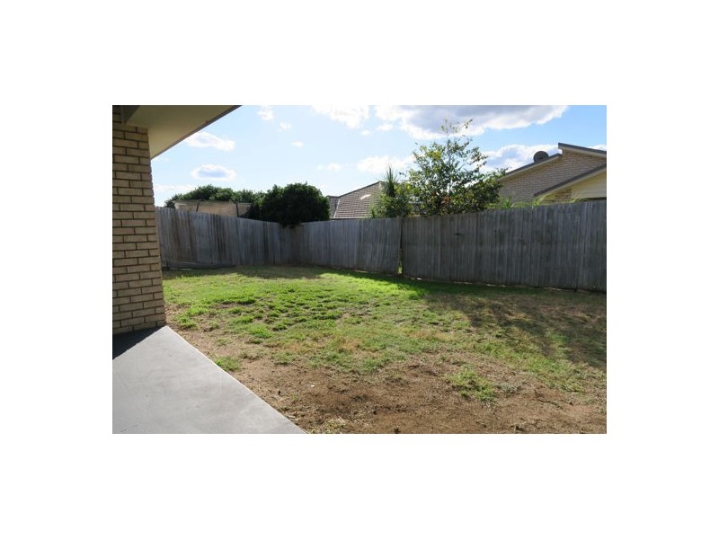 6 Brighton Street, Raceview QLD 4305