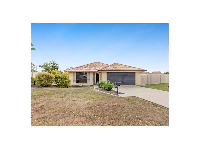 15 Somerwil Crescent, Bellbird Park QLD 4300