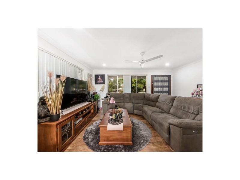 33 Tinworth Street, Willowbank QLD 4306