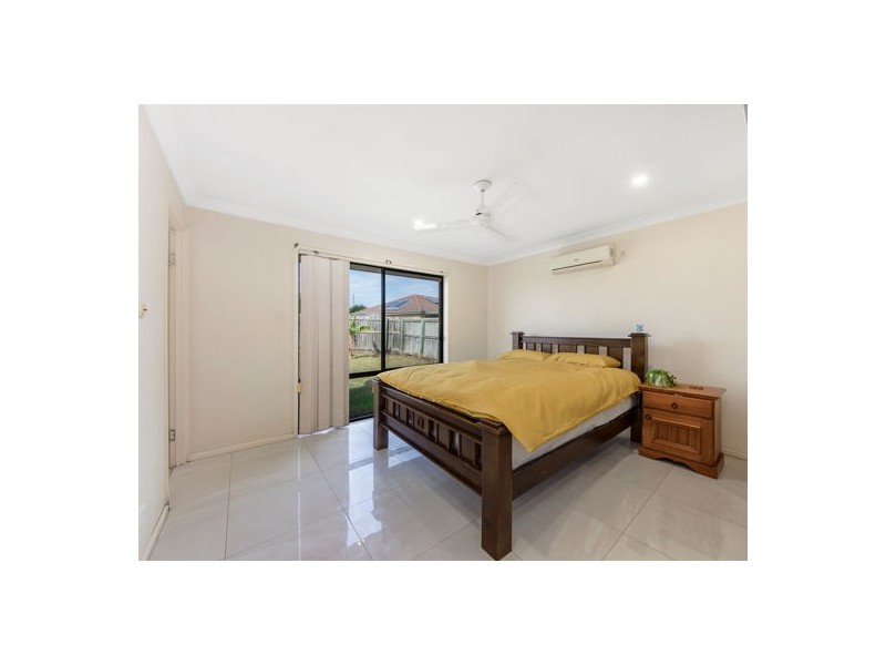 17 Glengarry Lane, Raceview QLD 4305