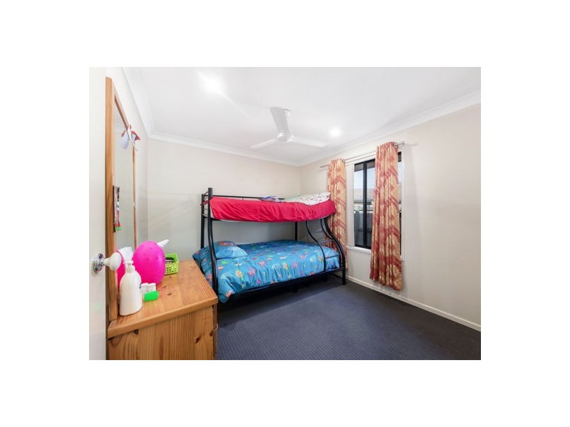 17 Glengarry Lane, Raceview QLD 4305
