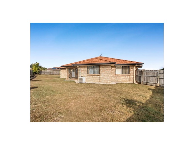 17 Glengarry Lane, Raceview QLD 4305