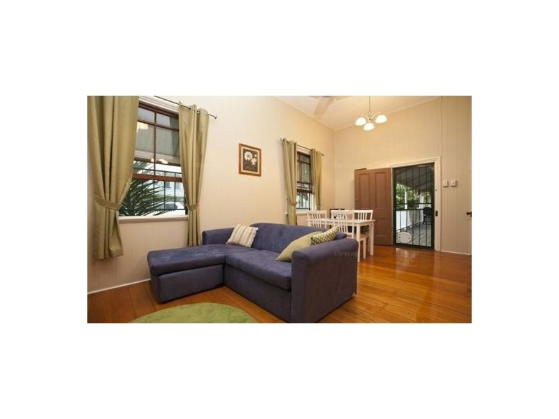 20 Thomas Street, Blackstone QLD 4304