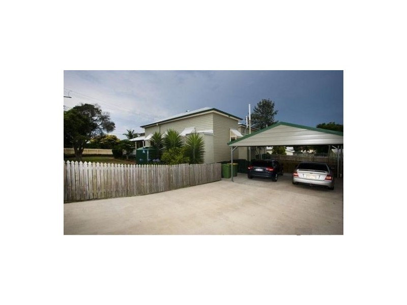 20 Thomas Street, Blackstone QLD 4304