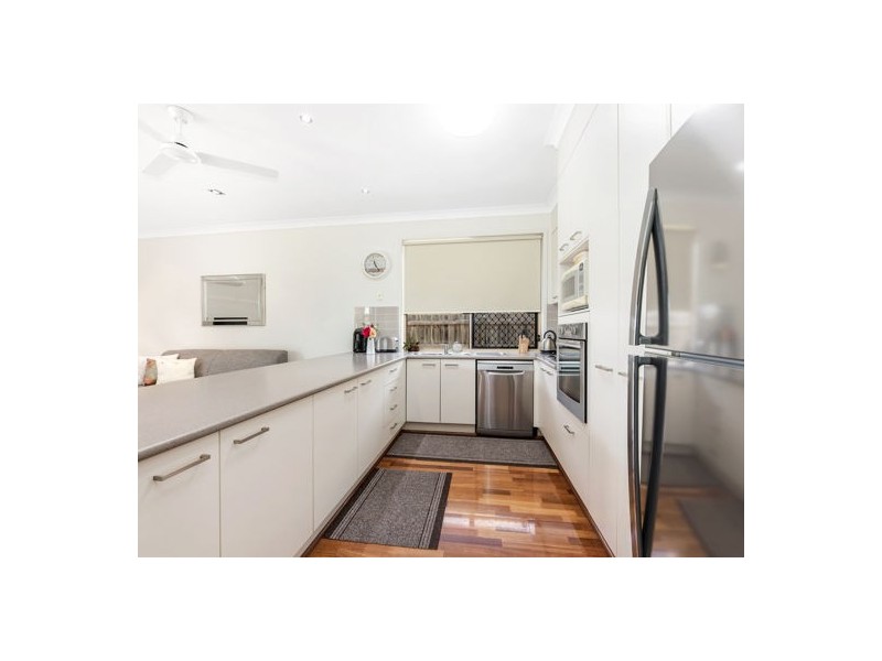 36 Eric Drive, Blackstone QLD 4304
