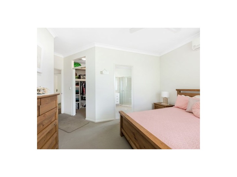 36 Eric Drive, Blackstone QLD 4304
