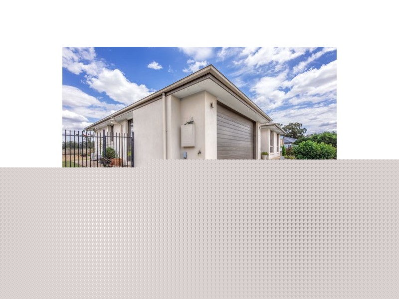 36 Eric Drive, Blackstone QLD 4304