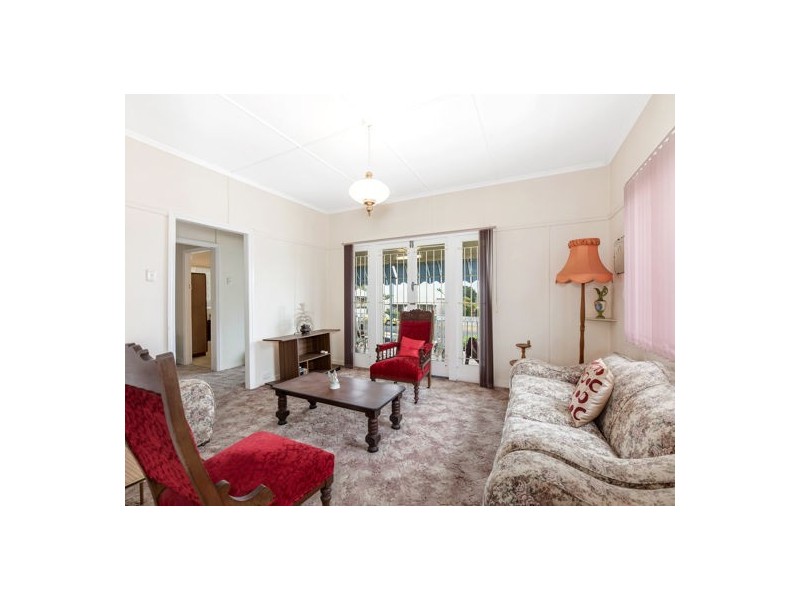 5 Thomas Street, Sadliers Crossing QLD 4305