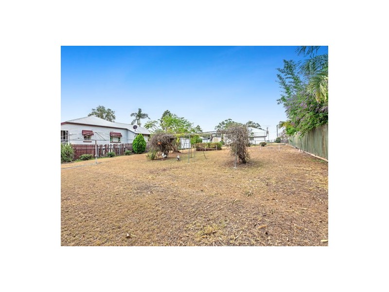 5 Thomas Street, Sadliers Crossing QLD 4305