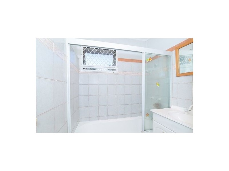 2 Beth Street, North Booval QLD 4304