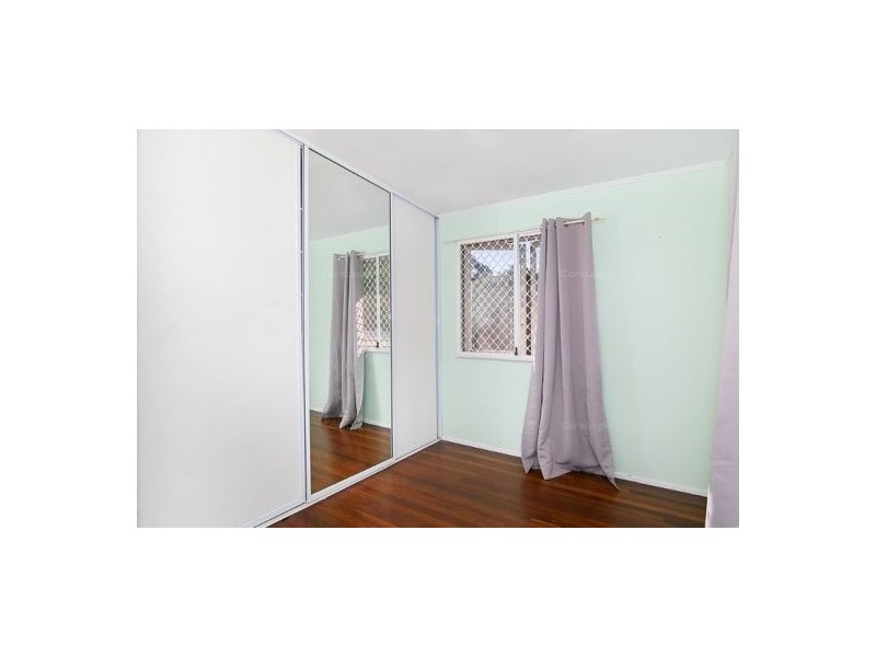 2 Beth Street, North Booval QLD 4304