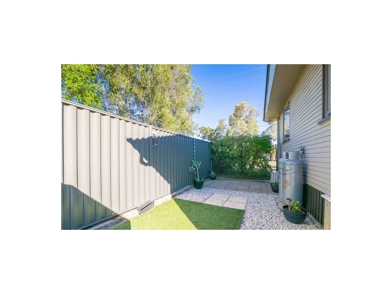 2 Beth Street, North Booval QLD 4304
