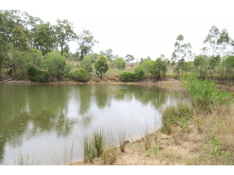 27 Queen Street, Harrisville QLD 4307