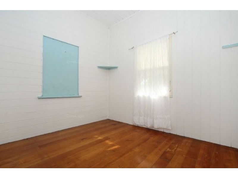22 Glossop Street, Brassall QLD 4305