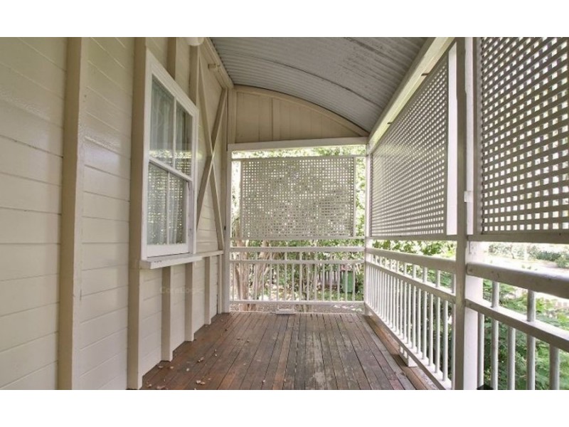 22 Glossop Street, Brassall QLD 4305