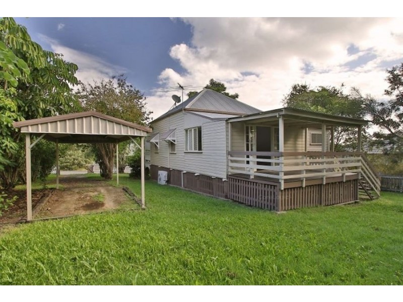22 Glossop Street, Brassall QLD 4305