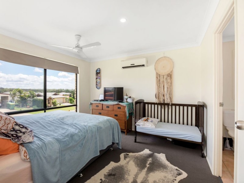 14 Sandhurst Place, Brassall QLD 4305