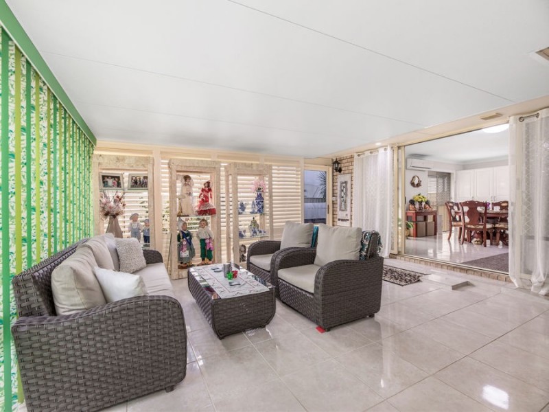 53 Lakeview Drive, Deebing Heights QLD 4306