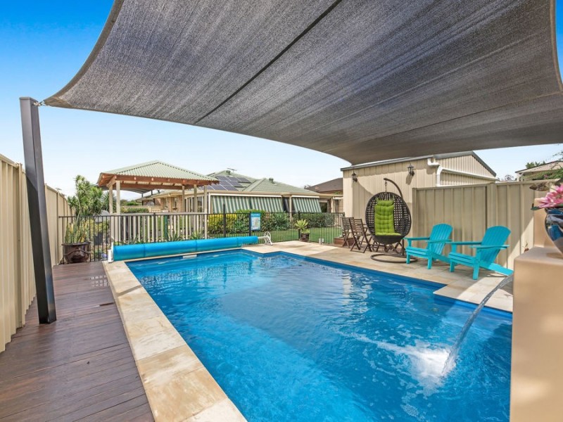 53 Lakeview Drive, Deebing Heights QLD 4306