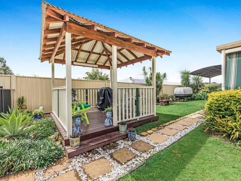 53 Lakeview Drive, Deebing Heights QLD 4306