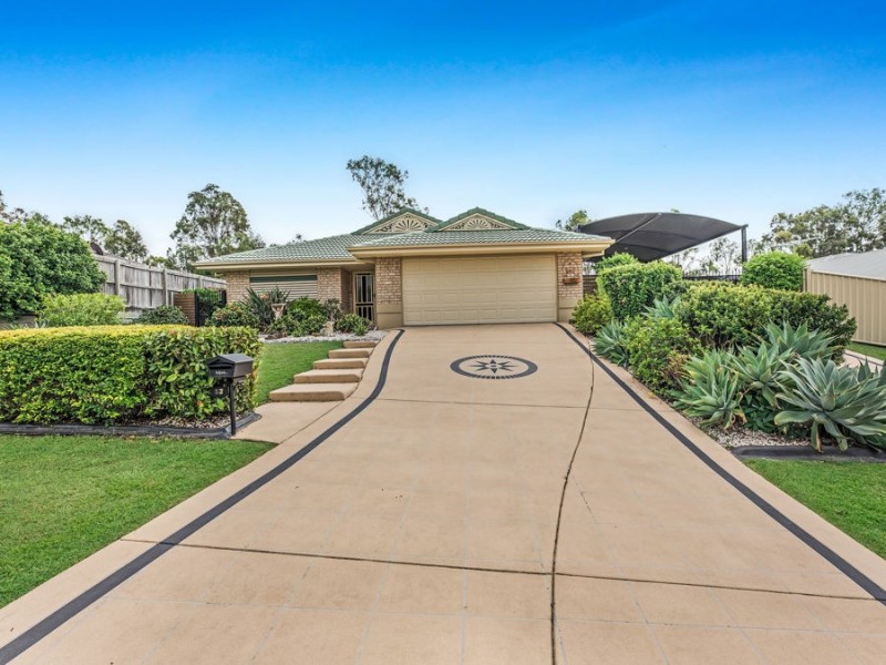 53 Lakeview Drive, Deebing Heights QLD 4306