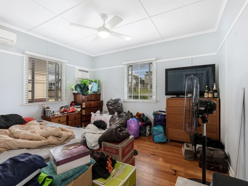 34 Alice Street, Silkstone QLD 4304