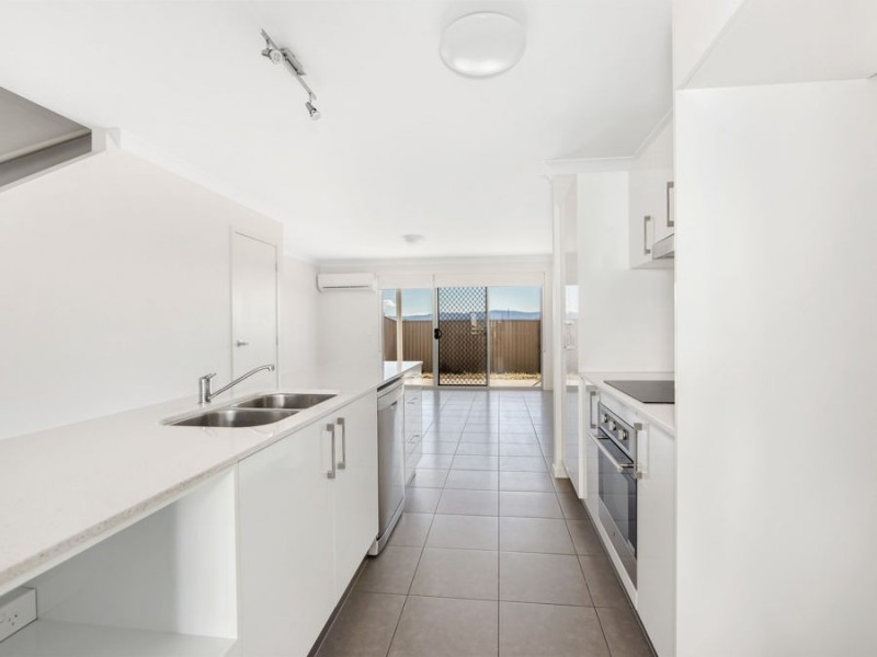 100/51 River Road, Bundamba QLD 4304