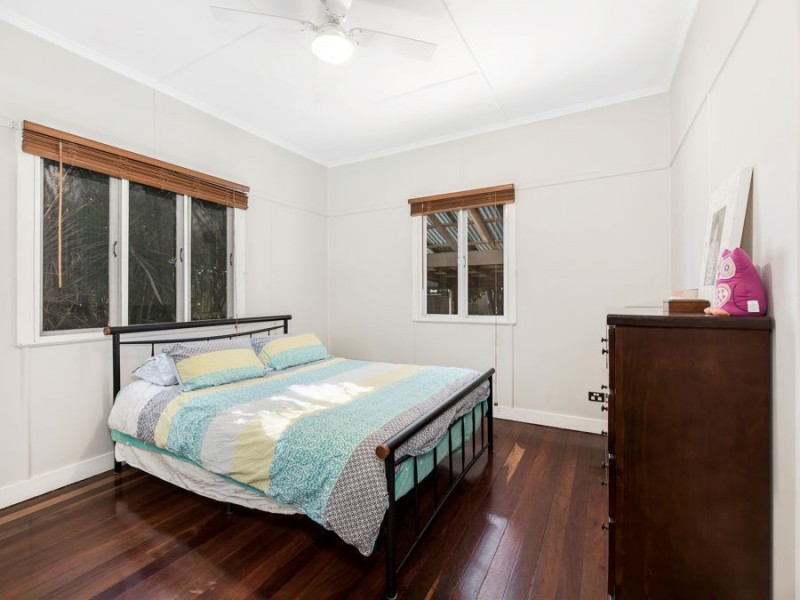 9 Pommer Street, Brassall QLD 4305