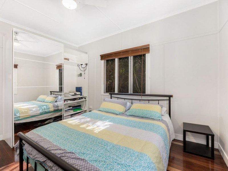 9 Pommer Street, Brassall QLD 4305