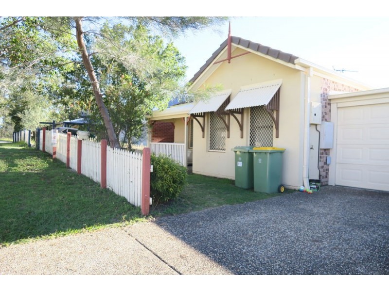 4 Jasper Way, Springfield QLD 4300