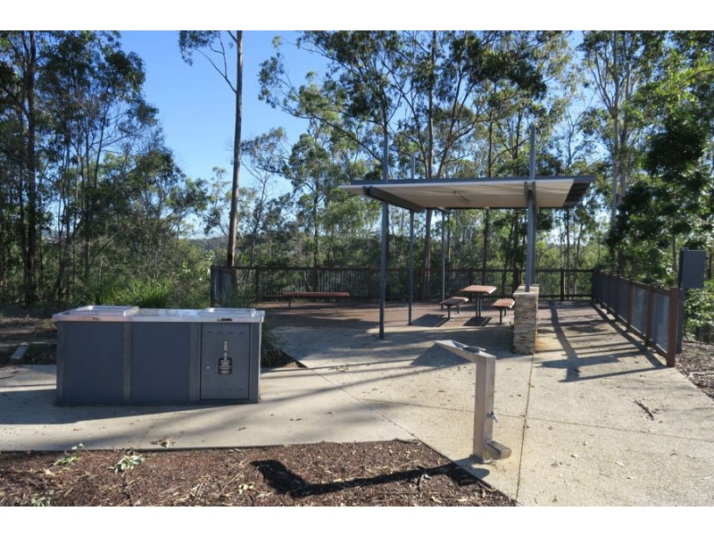 4 Jasper Way, Springfield QLD 4300