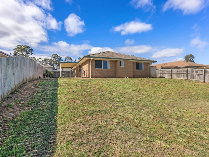 6 Benjamin Court, Yamanto QLD 4305