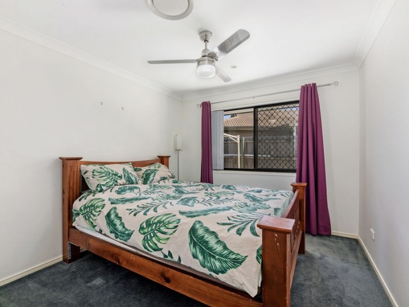 25 Angela Place, Yamanto QLD 4305