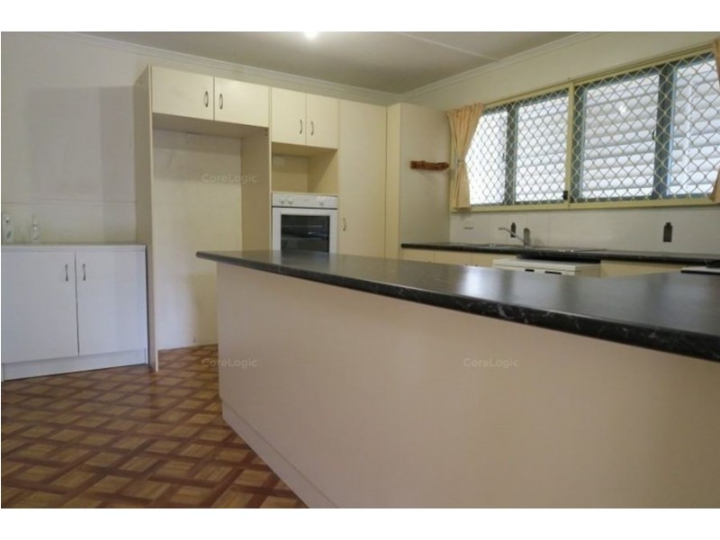 40 Larsen Street, Leichhardt QLD 4305