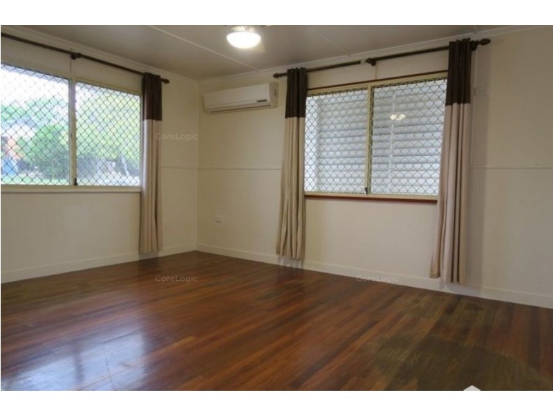 40 Larsen Street, Leichhardt QLD 4305