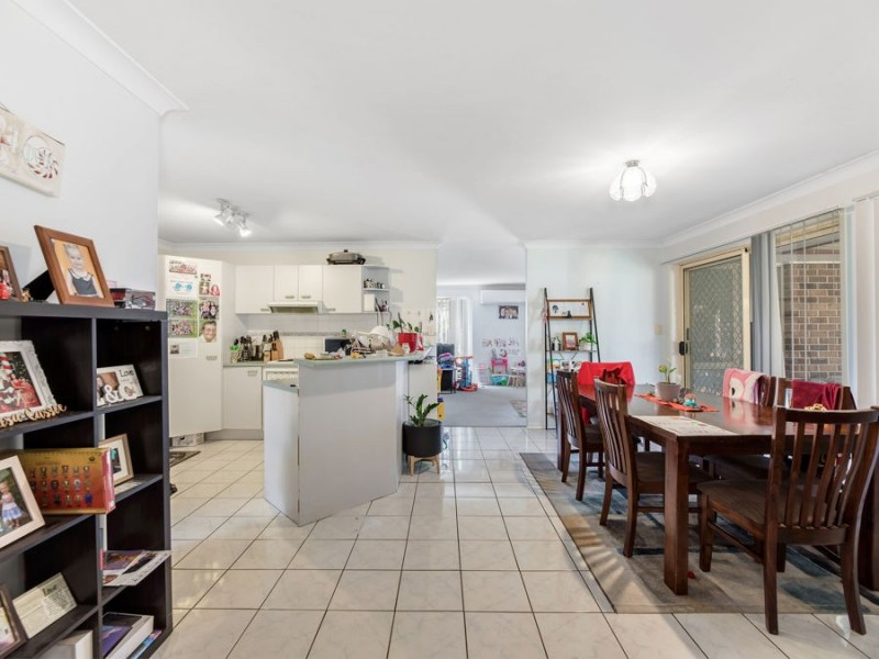 3 Ashvale Street, Flinders View QLD 4305