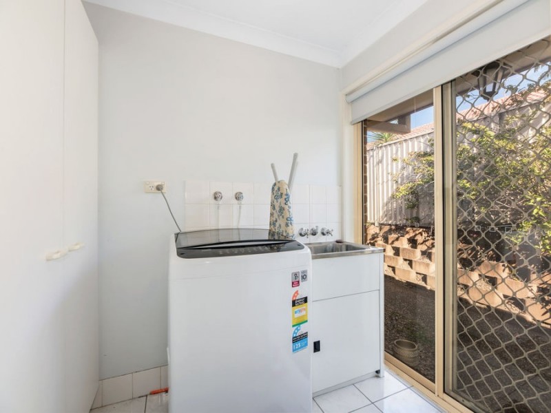 3 Ashvale Street, Flinders View QLD 4305