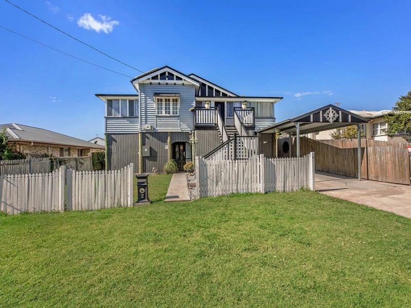 2 Walsh Street, Newtown QLD 4305