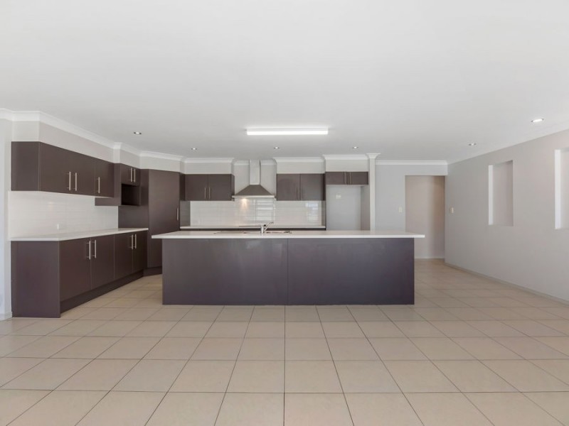 12 Marshall Street, Redbank Plains QLD 4301