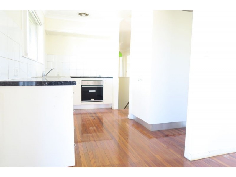 49 Cemetery Road, Raceview QLD 4305