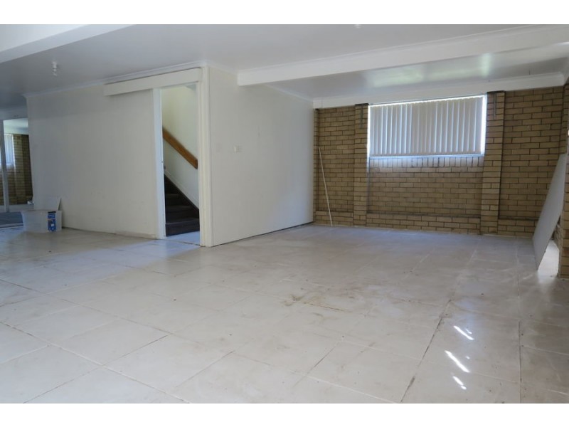 49 Cemetery Road, Raceview QLD 4305