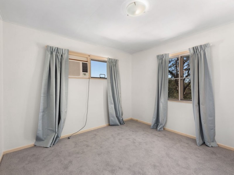 3 Johnson Street, Brassall QLD 4305