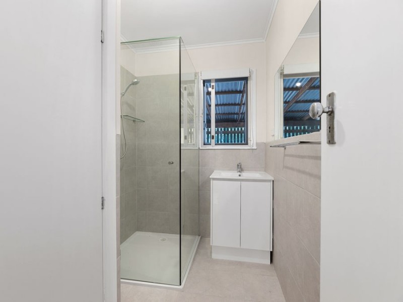 3 Johnson Street, Brassall QLD 4305