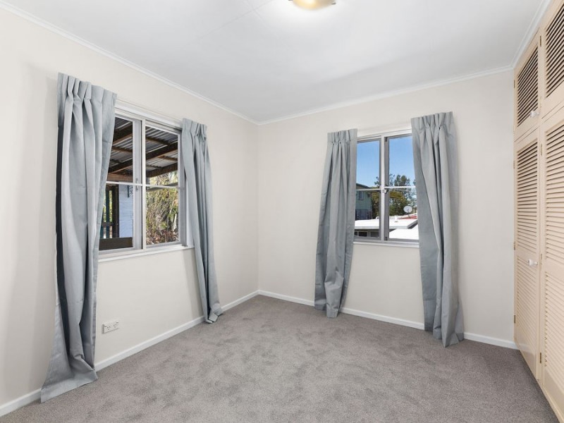 3 Johnson Street, Brassall QLD 4305