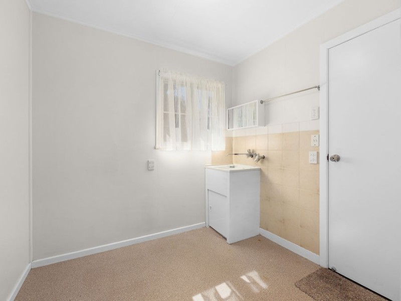 3 Johnson Street, Brassall QLD 4305